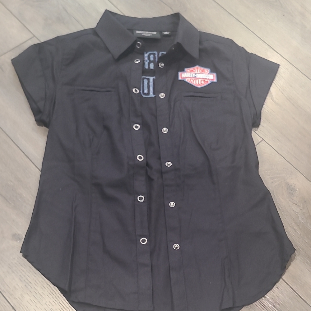 Harley-Davidson Ladies Black Short Sleeve Button-Front Shirt